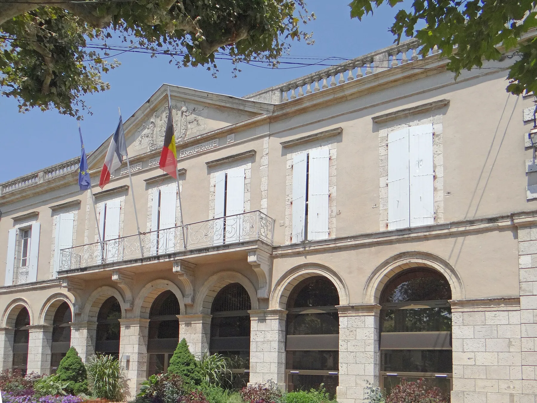Aiguillon - Hôtel de ville