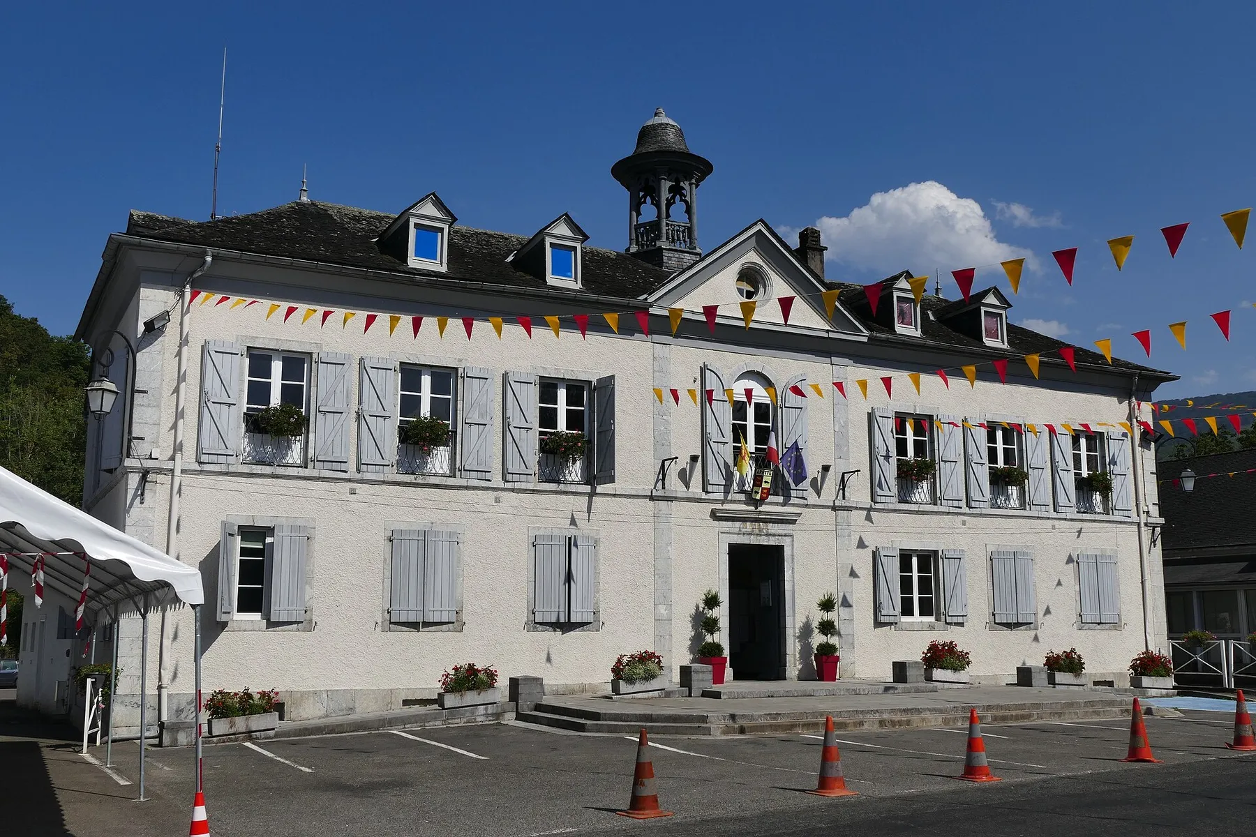 The city hall in Arette (Pyrénées-Atlantiques, Nouvelle-Aquitaine, France).