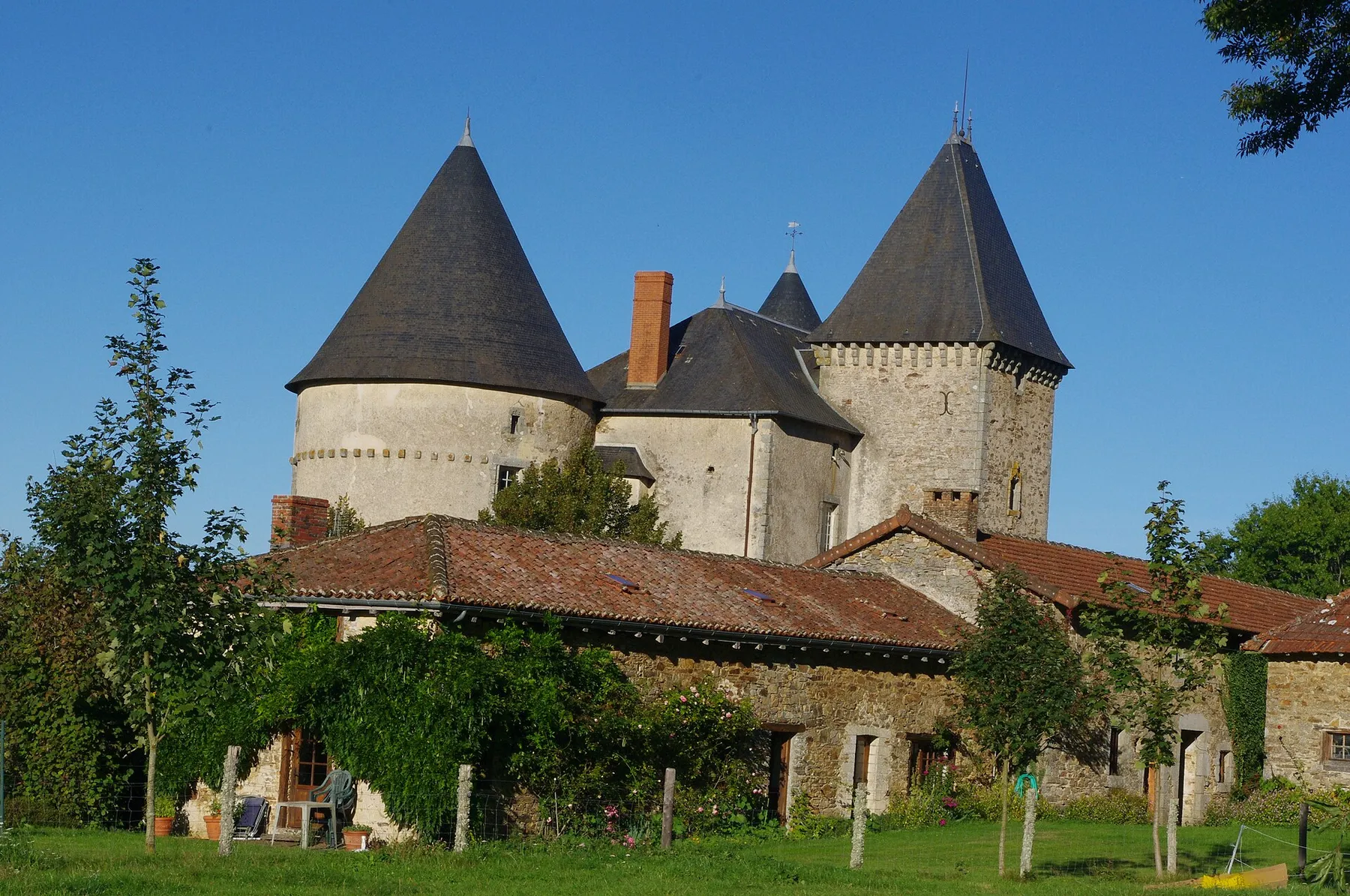 Château de Brie, commune de Champagnac-la-Rivière, Haute-Vienne, France