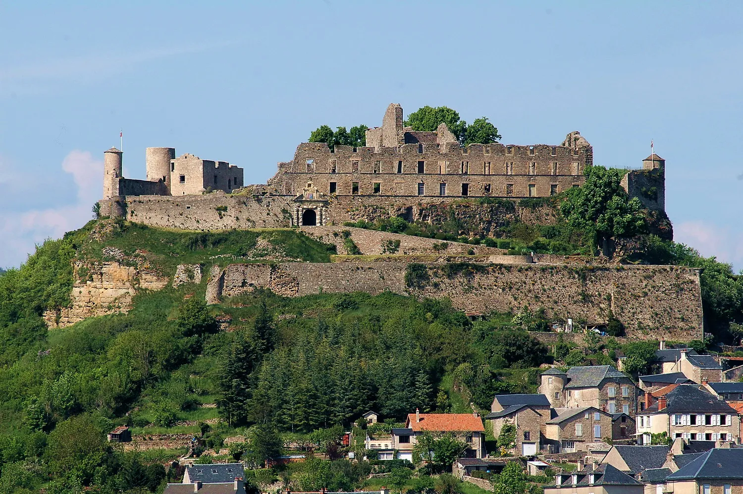 façade du château de Sévérac-le-Château (Aveyron)