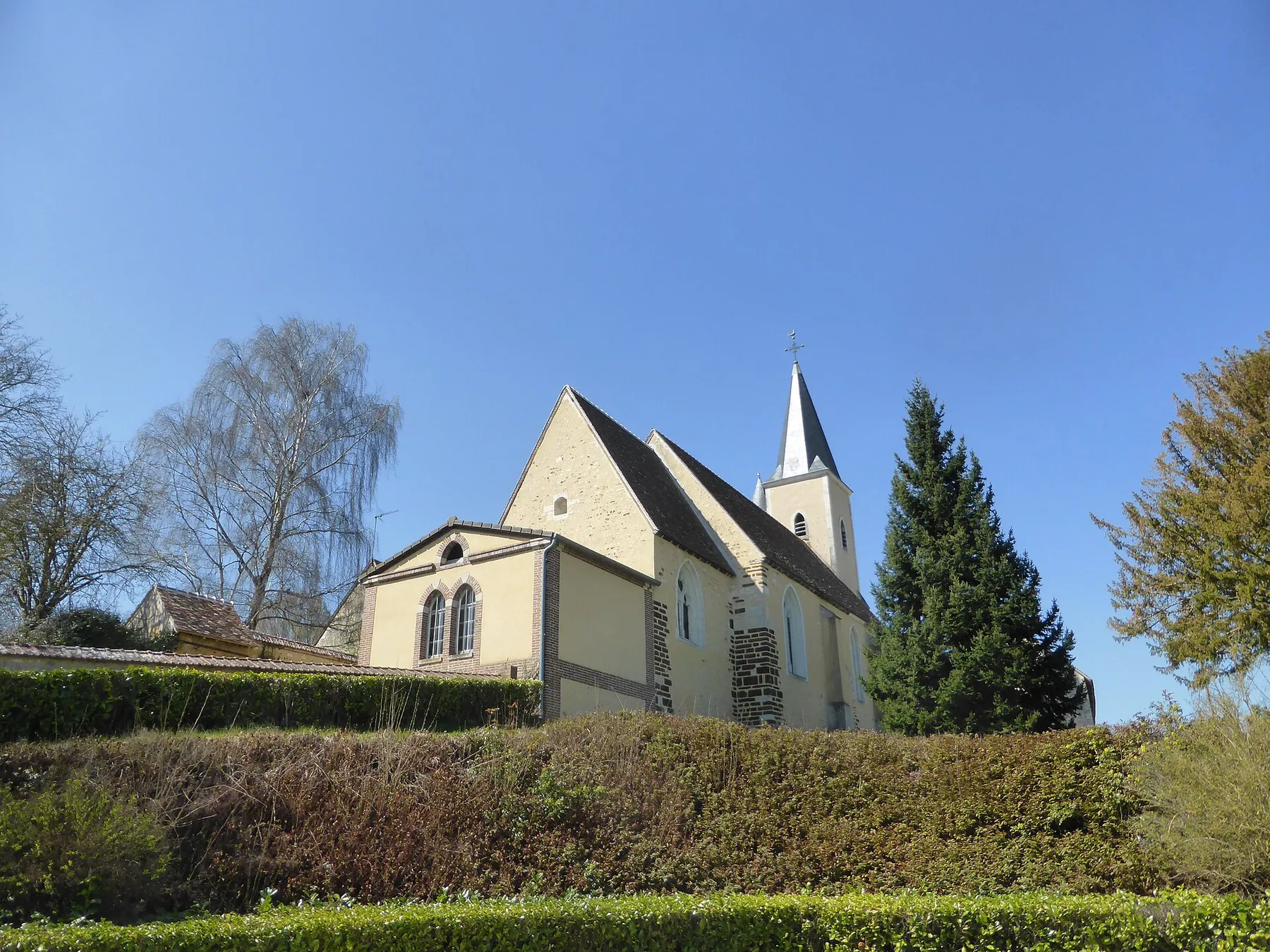 L'église Saint-Martin de Trizay, à Trizay-Coutretot-Saint-Serge, en Eure-et-Loir.