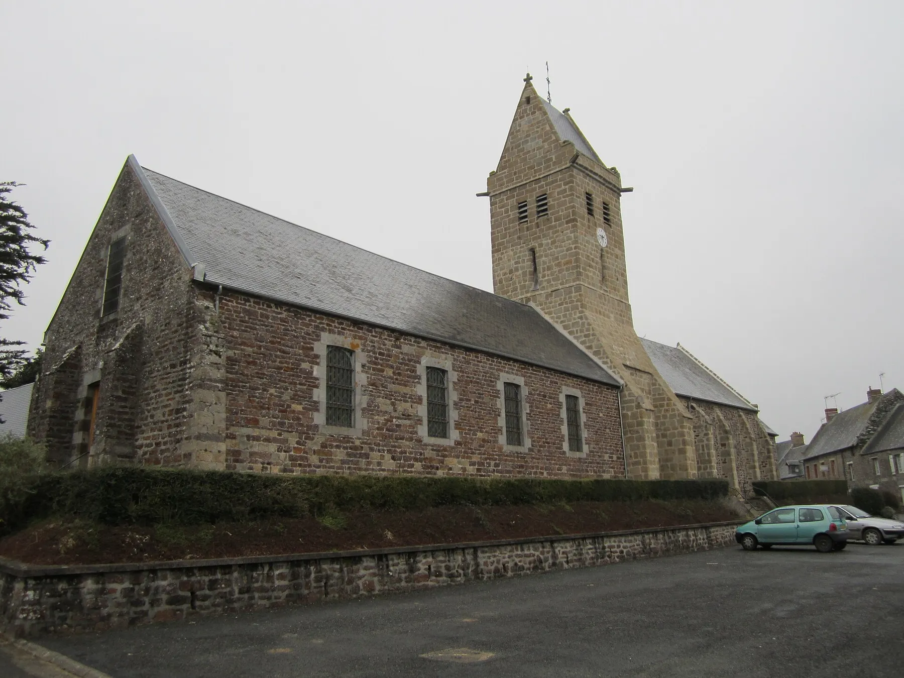 Église Notre-Dame d'fr:Hudimesnil