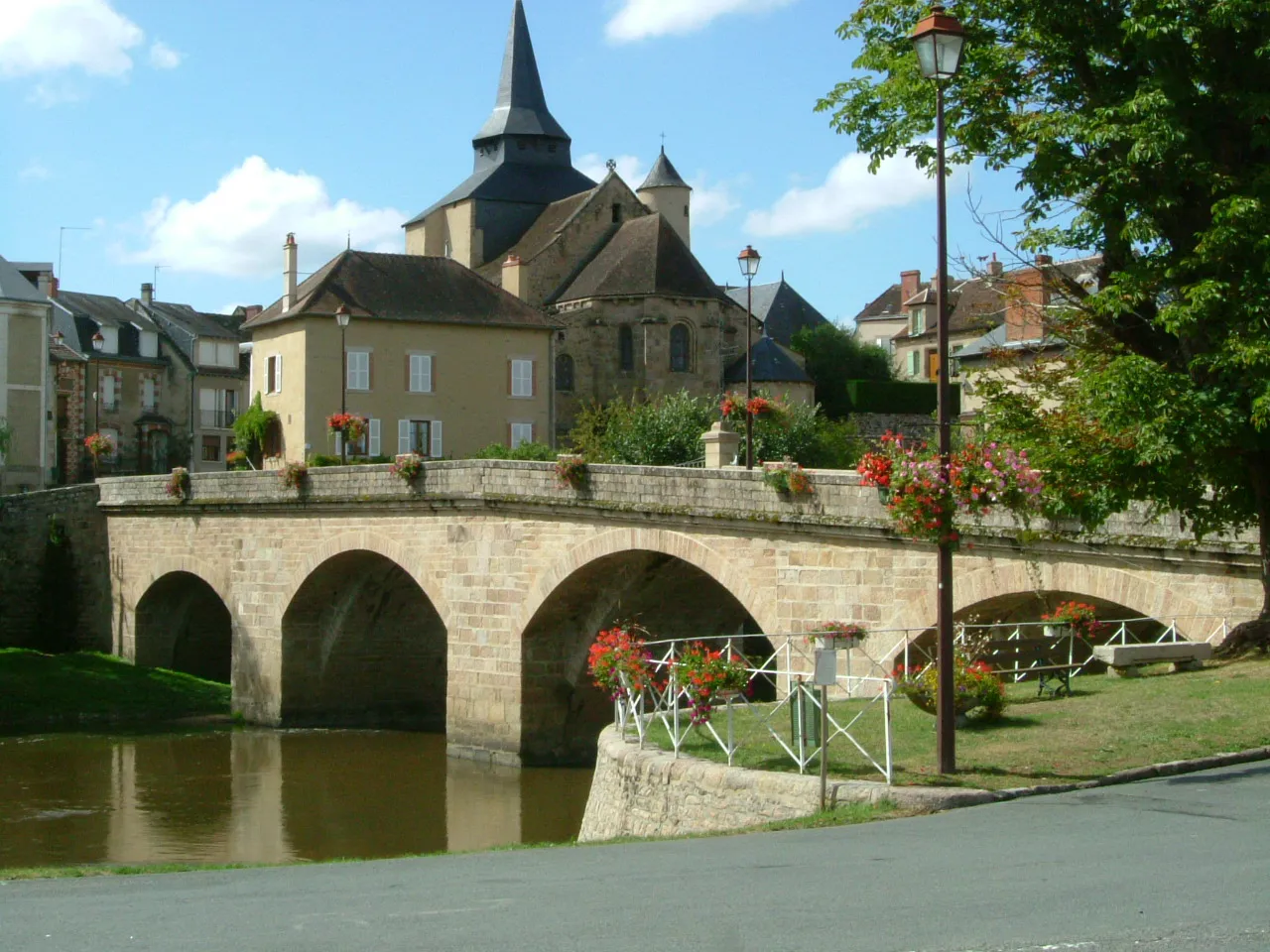 La Celle-Dunoise, river, bridge and church