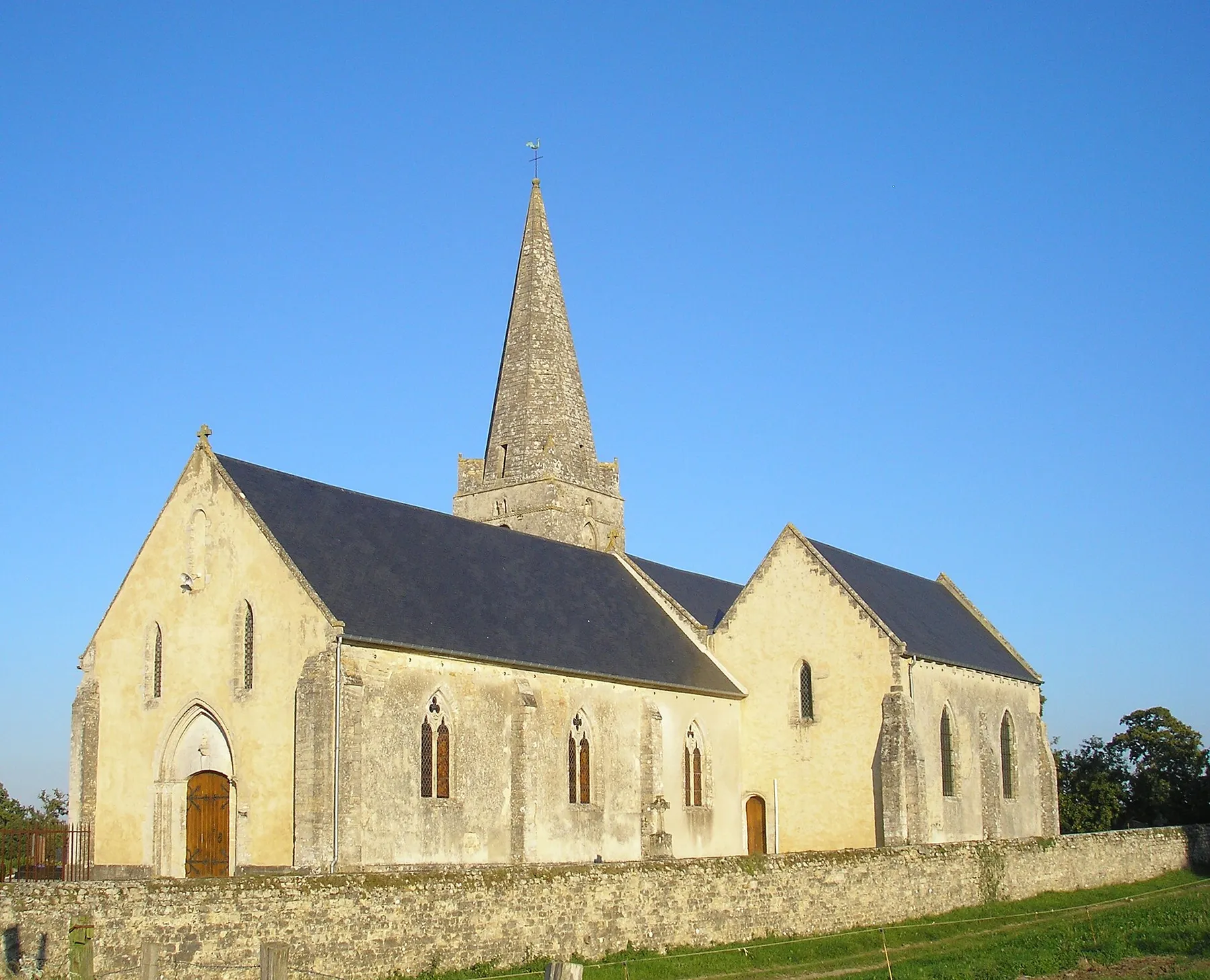Campigny (Normandie, France). L'église Notre-Dame.