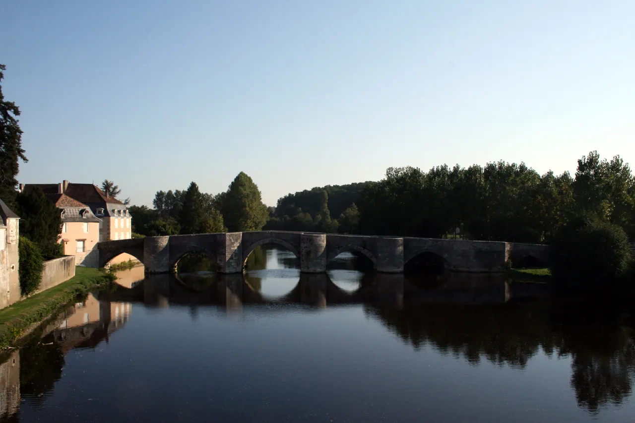 Pont sur la Gartempe entre Saint-Germain et Saint-Savin