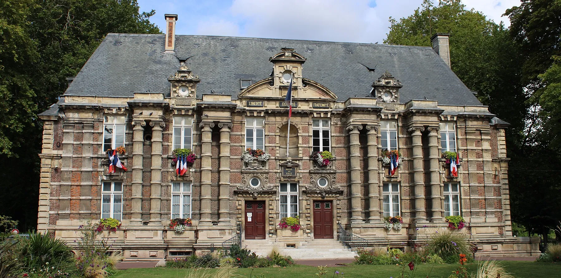 L'Hôtel-de-Ville