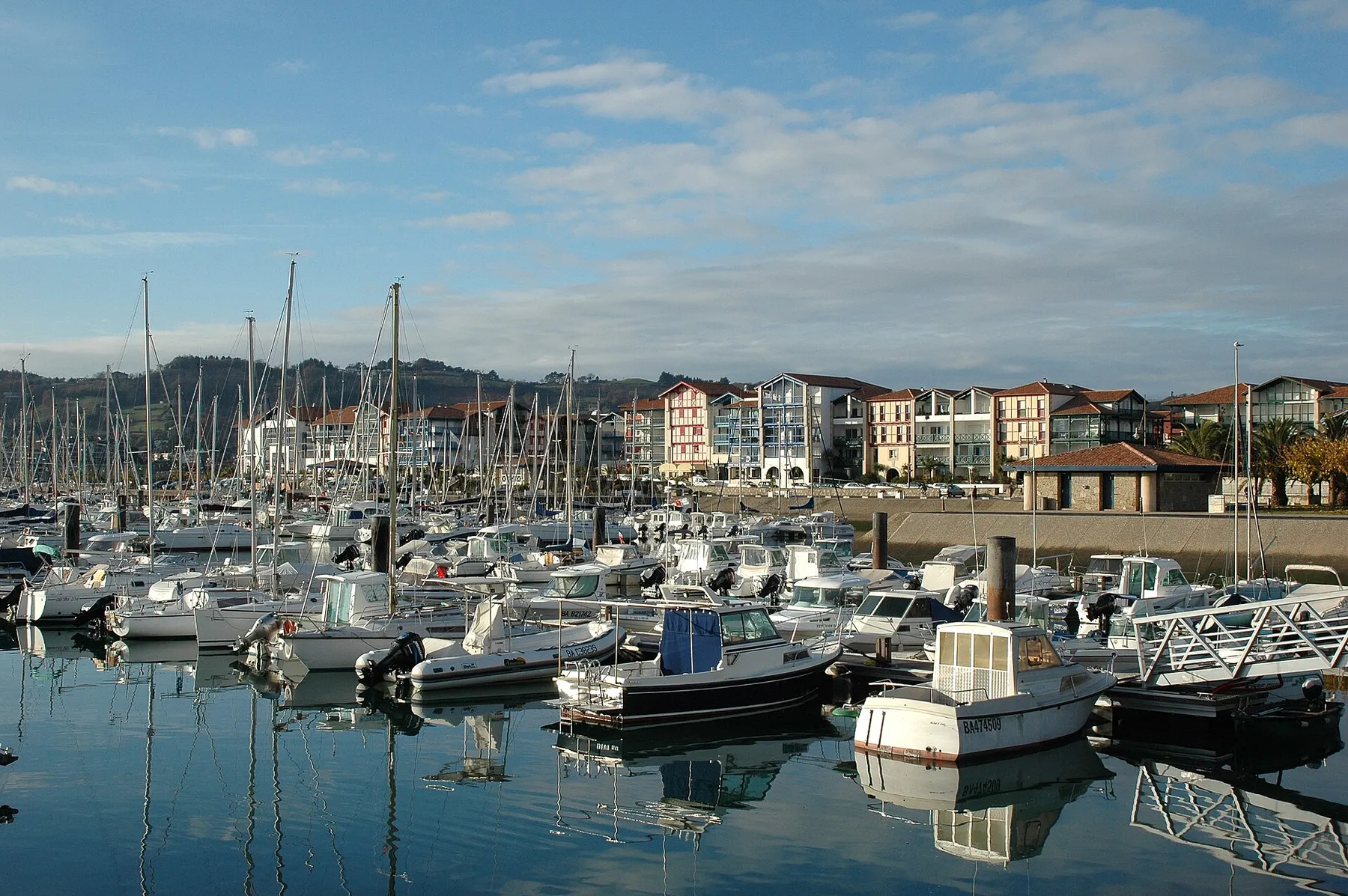 Hendaye, le port de plaisance. Photo prise le 06/01/07 par Harrieta171