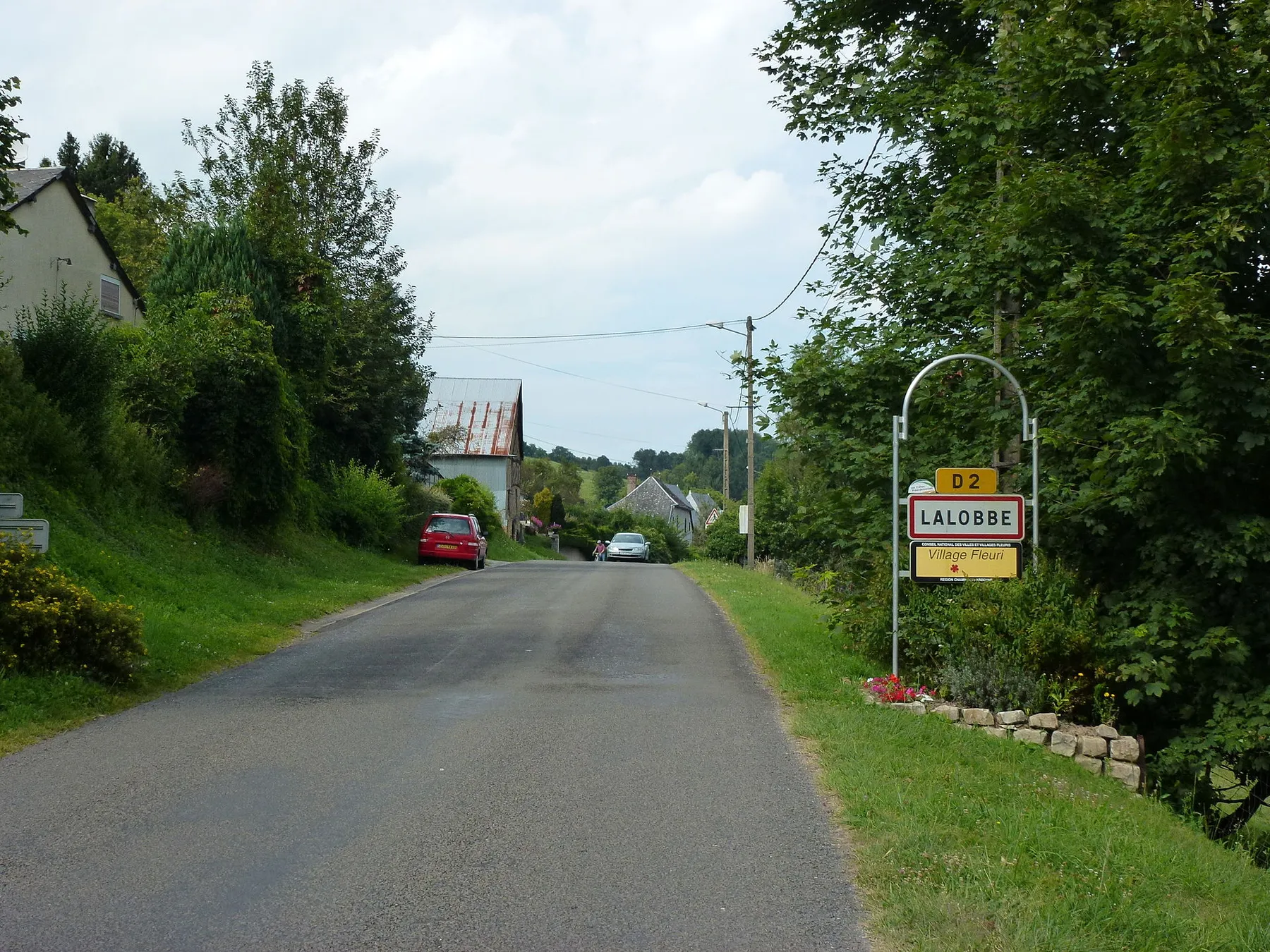 Lalobbe (Ardennes) city limit sign