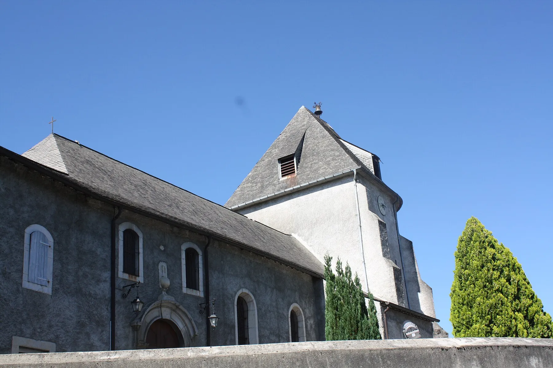 Église Saint-Saturnin de Loubajac