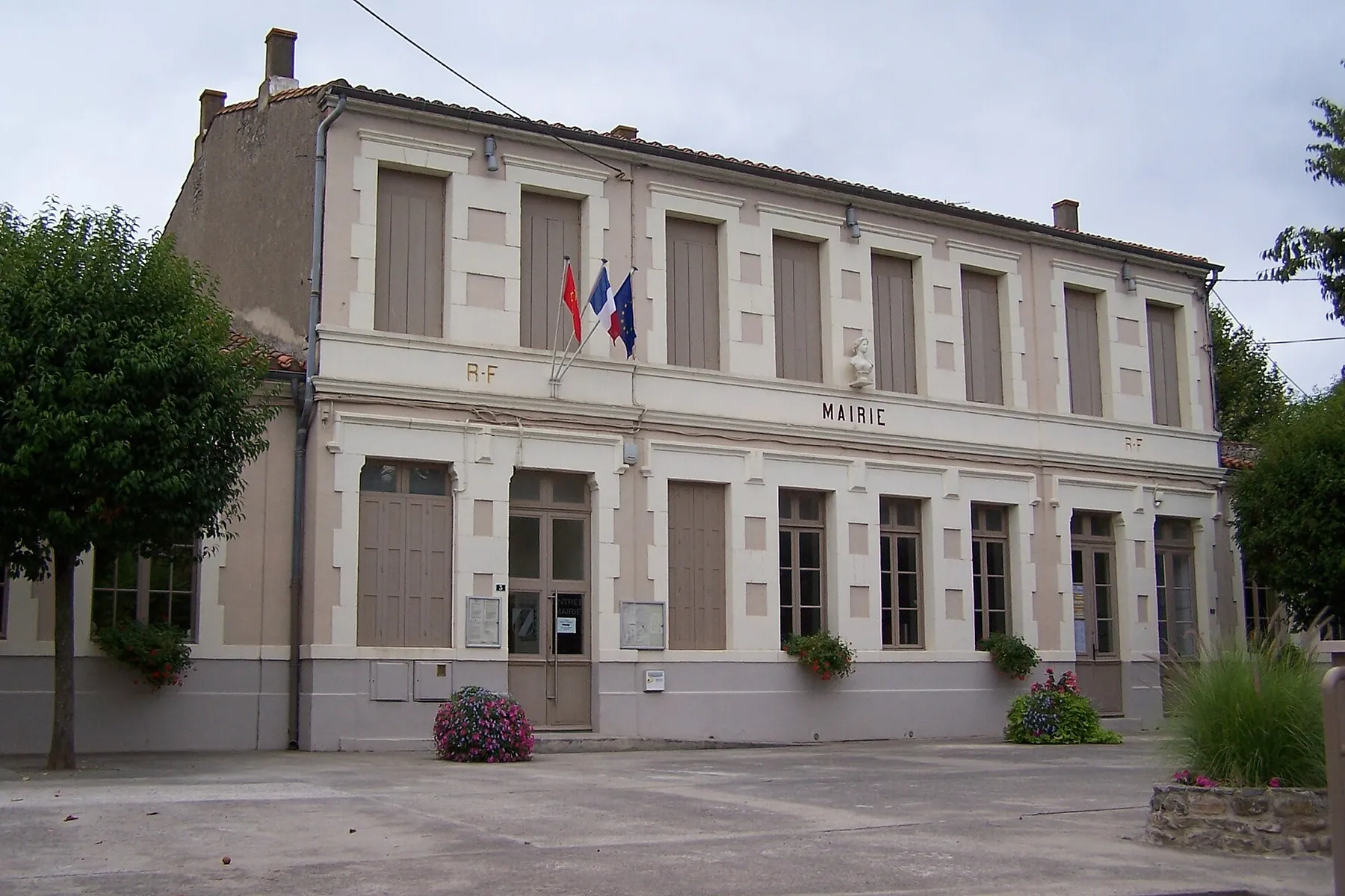 Mairie de Aigues-Vives (Aude)
