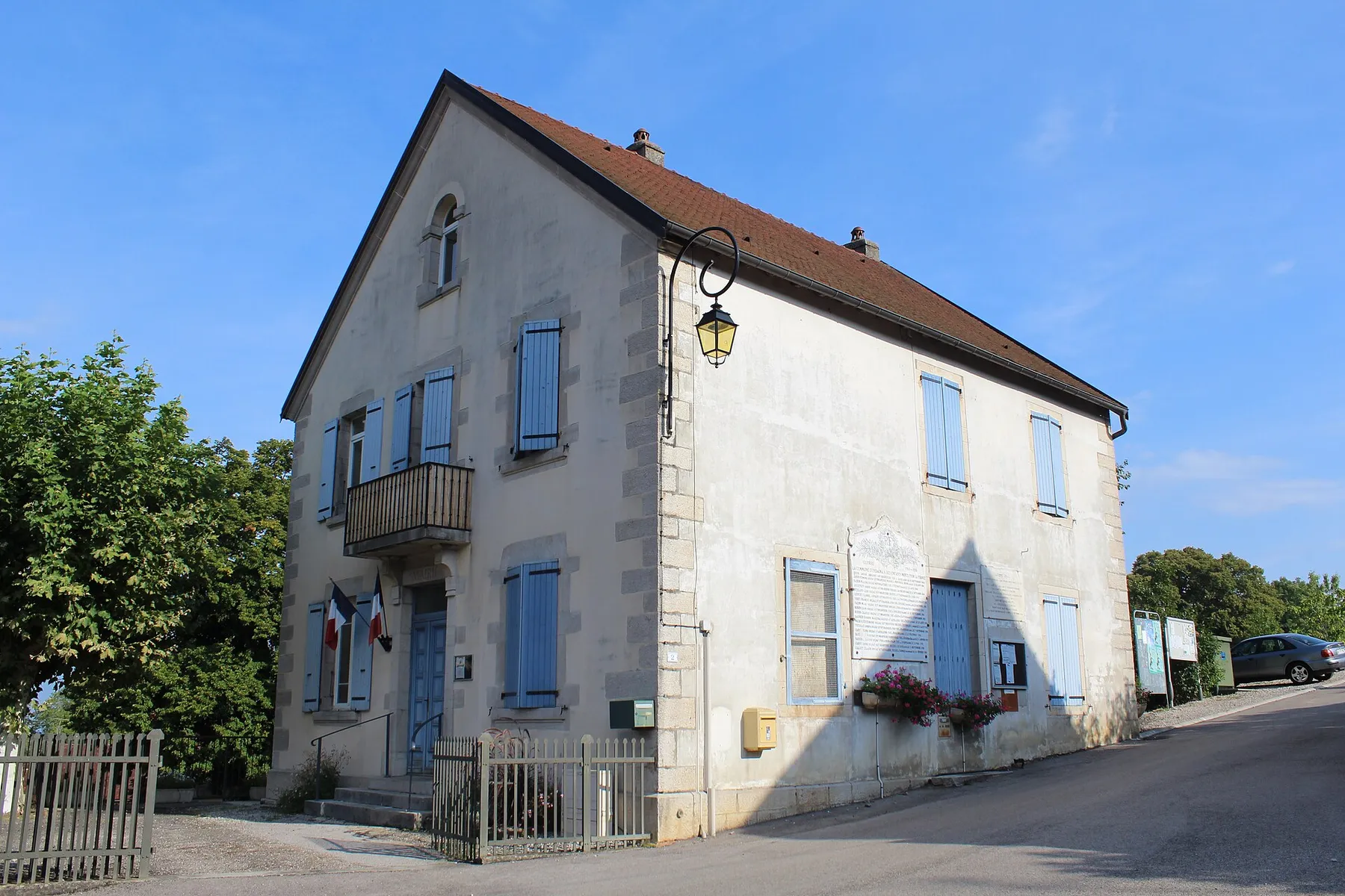 Mairie d'Orbagna.