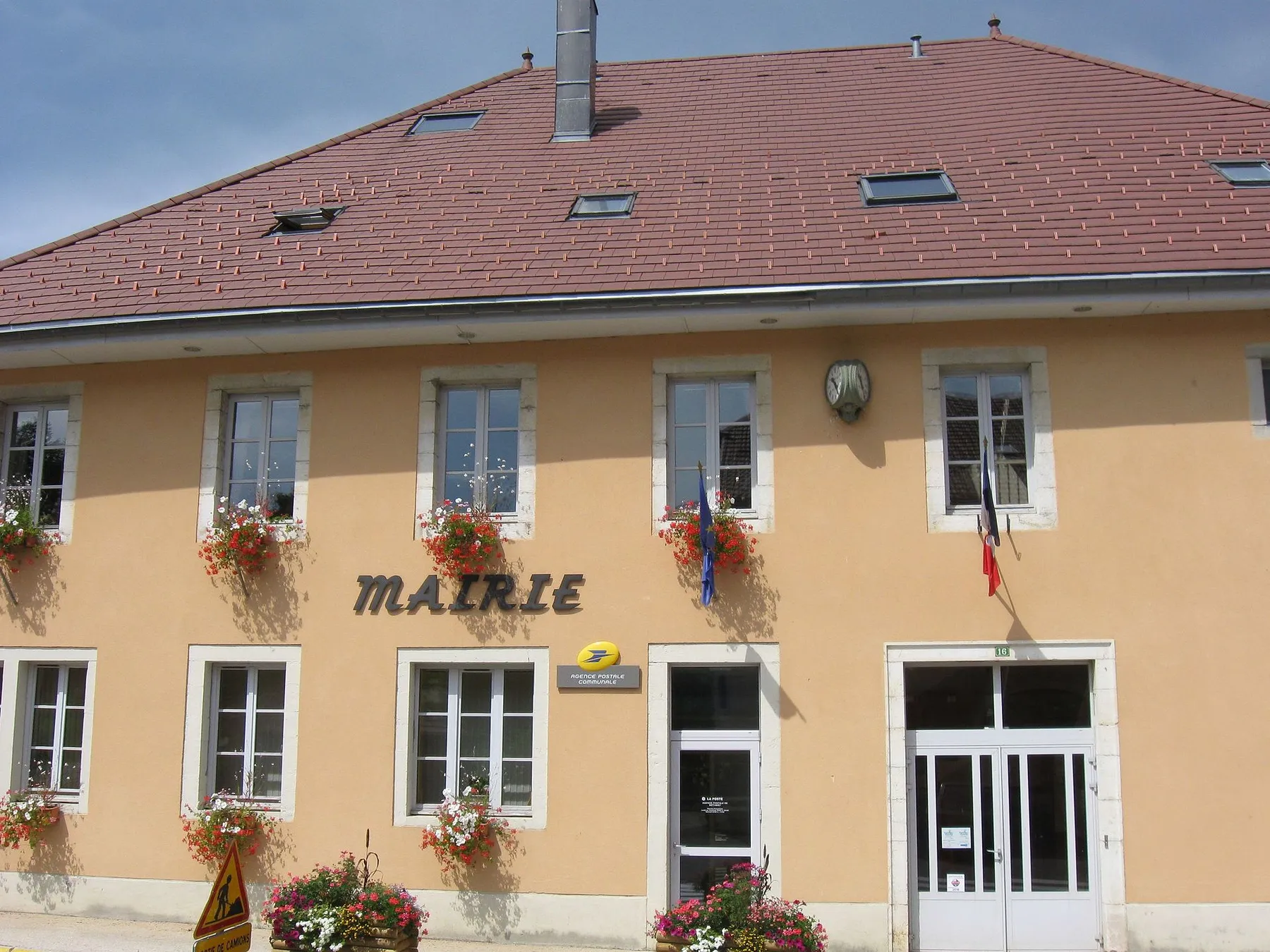 Mairie de Métabief. (Doubs, région Bourgogne-Franche-Comté).
