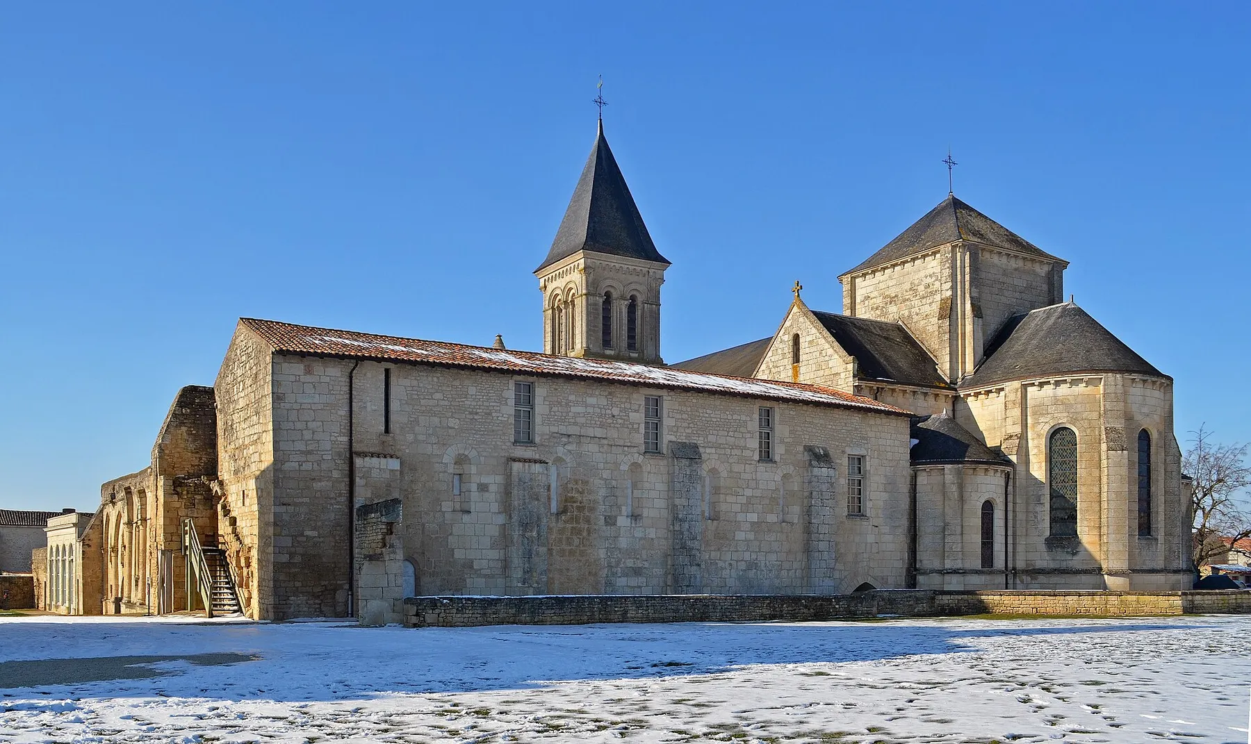 Saint-Vincent abbey in Nieul-sur-l'Autise (Vendée, France)