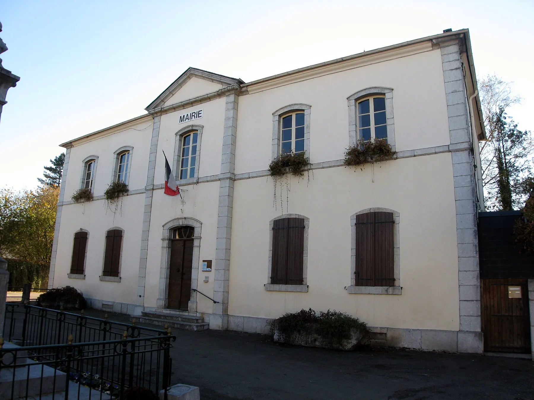 Mairie d'Ogeu-les-Bains (Pyrénées-Atlantiques) (Pyrénées).