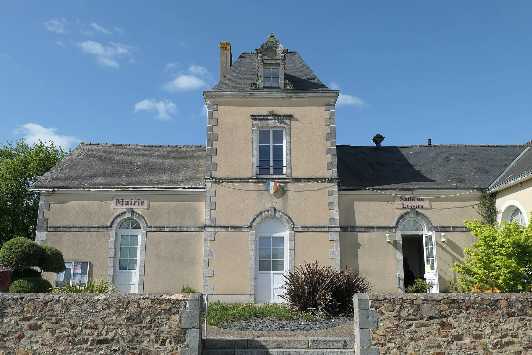 Town hall of Origné (Mayenne, France)