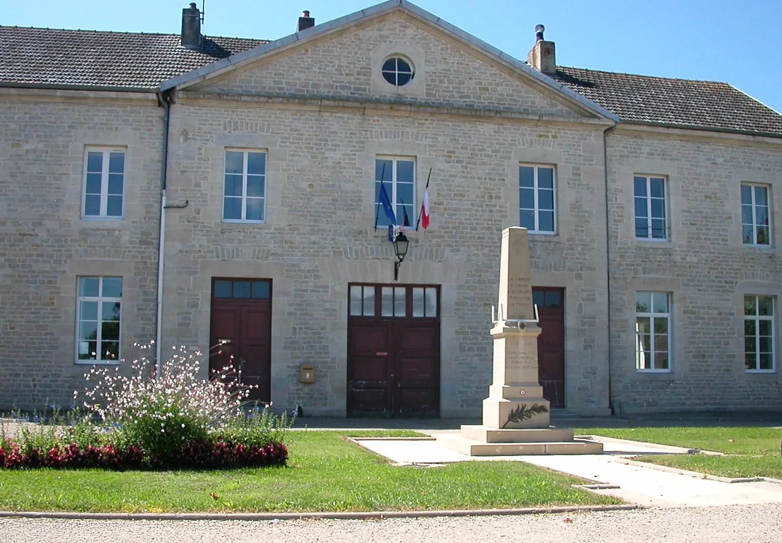 Town hall of Ounans