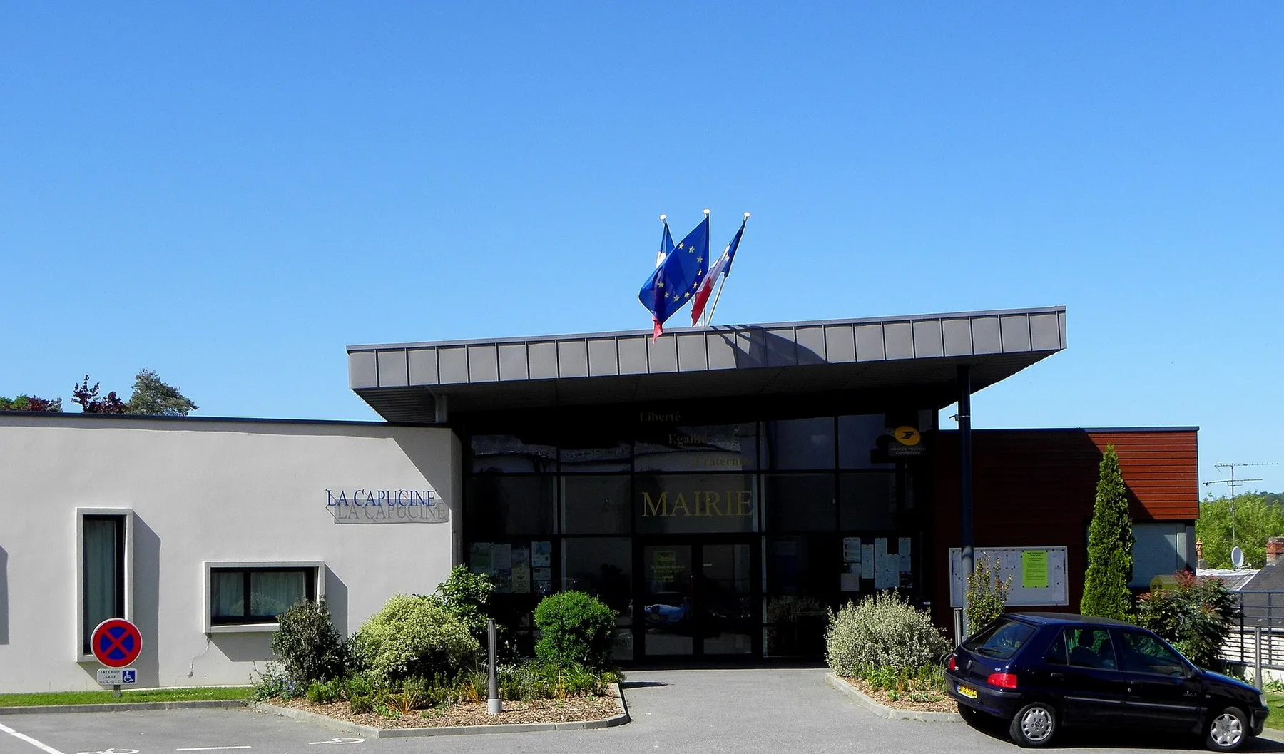 Mairie de Saint-Jean-sur-Mayenne (53).