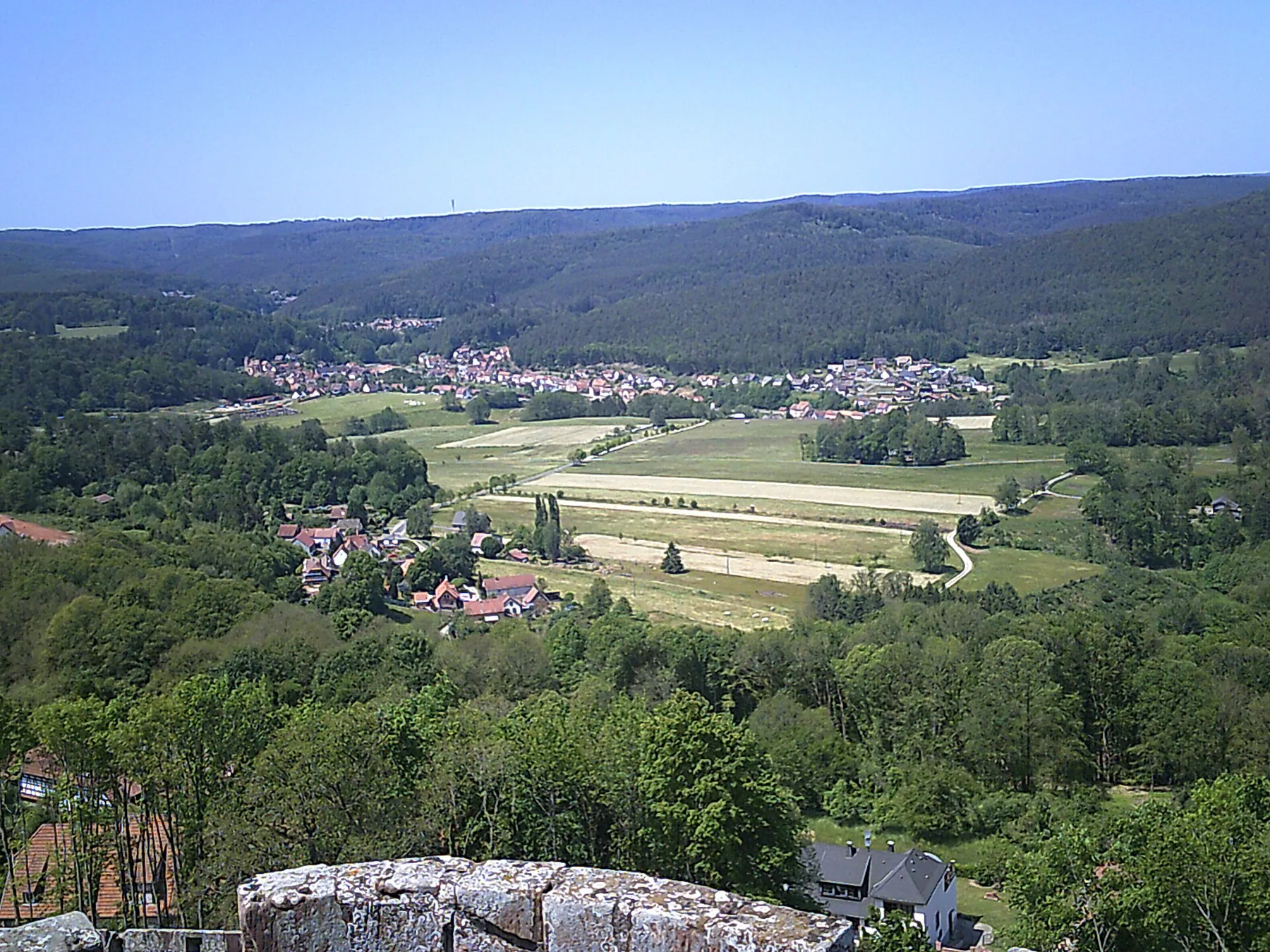 Vue depuis le donjon sur le village de Reipertswiller