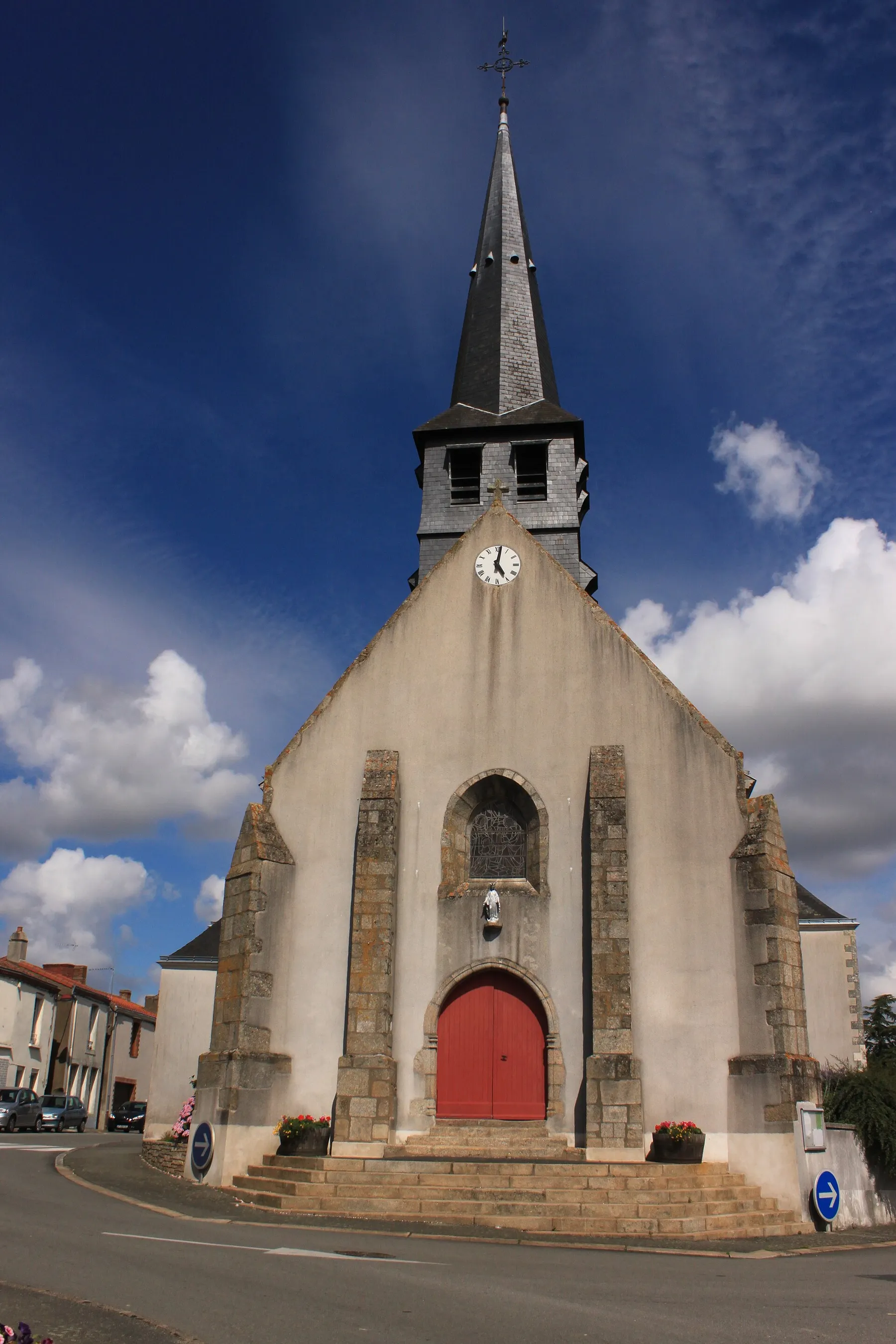 Église Saint-Rogatien, XIV°-XIX°, Maisdon-sur-Sèvre.